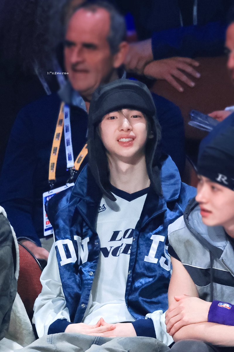 alunar ﾟ☾⋆☁︎⋆ tweet media