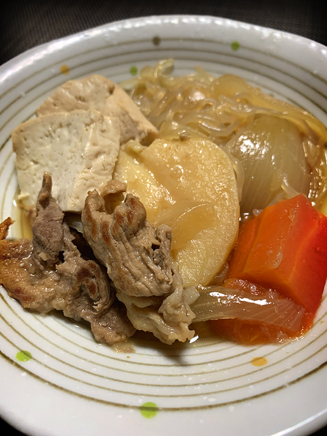 pecobro's tweet image. 遠くは見えるけど
近くは見えない

対象物を遠くに離すと
おぼろげに見える

老眼だ

子供は最も近い存在
だからこそ
見えなかったようだ

子供は近いけど遠い存在
子供も一個の人間

子供が家を出て独立
遠くに離れたから
それが見えた気がする

老眼が進んだようだ

かなりのご無沙汰
昨日はししゃも