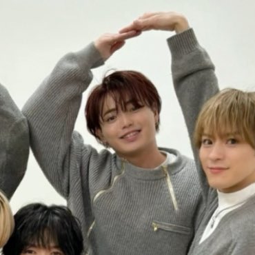 ⠀ △∞∧ ｡ﾟﾟ・｡・ﾟﾟ,(ᐢ ᵕ ᐢ◍)ββ ﾟ, ｡ﾟ⊂⊂＿＿⊃ ﾟ・｡・ﾟ ・ ﾟ