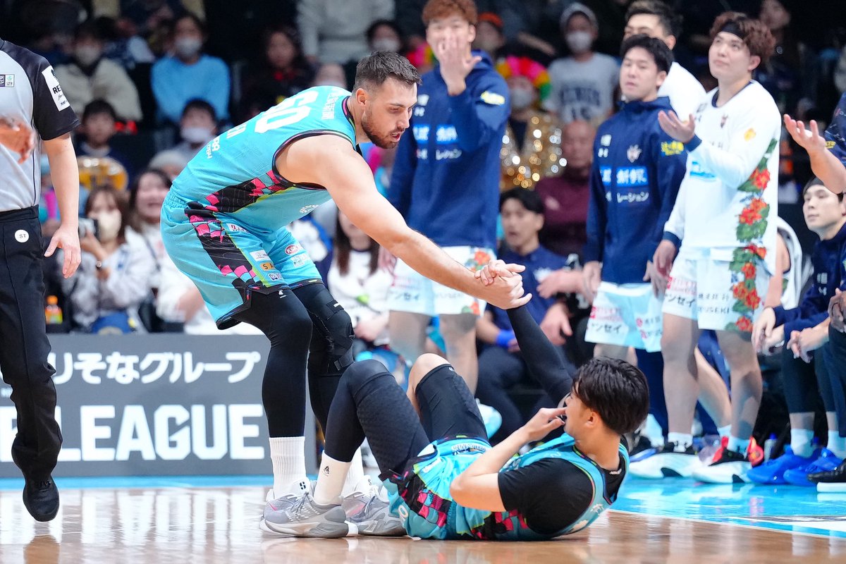 SagaBallooners's tweet photo. チェイスとの再会となる特別な2日間。さまざまな想いが交差することも承知しています。
それでも私たちは、積み上げてきた誇りと覚悟を胸に、目の前の一戦へ全力で挑みます。

We’re looking forward to seeing you, Chase！

#佐賀バルーナーズ #BEAFLAME https://t.co/iFGdApVrOS