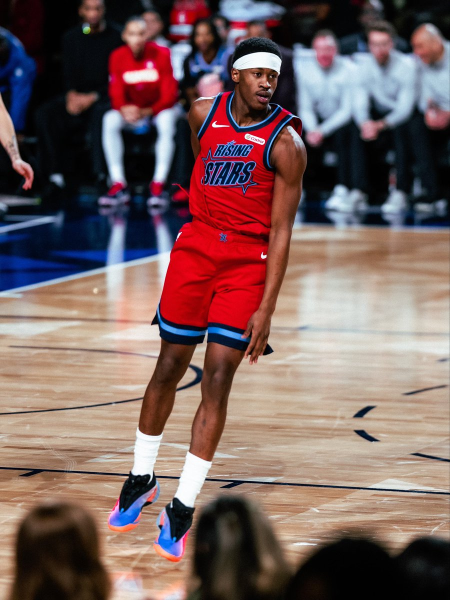 VJ Edgecombe joins Allen Iverson (1997) and Andre Iguodala (2006) as Sixers to win Rising Stars MVP. #NBAAllStar