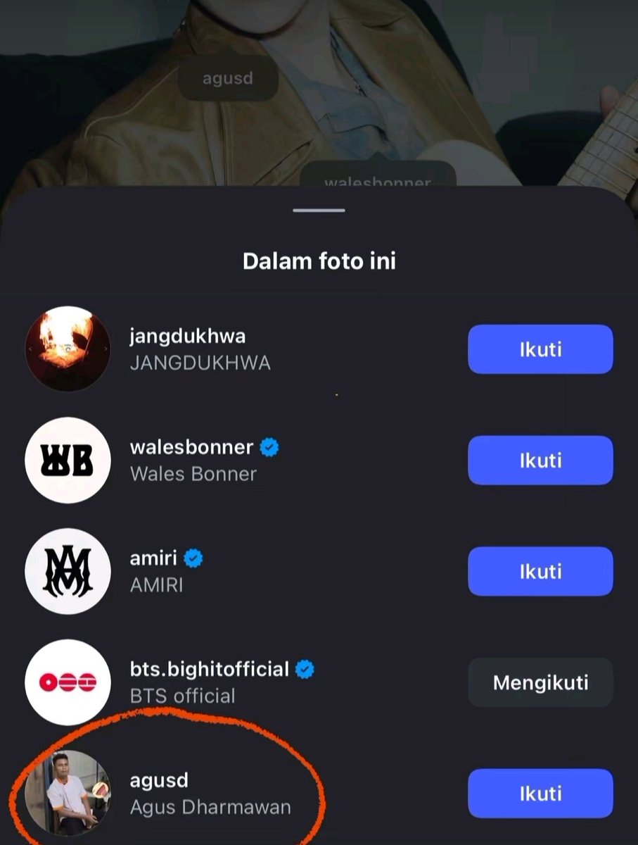 NotingYouBch's tweet photo. @GQKOREA @bts_bighit 🤣🤣 https://t.co/3L0eudQG0F