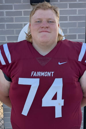 6'3
360lbs
OG/DT
Class of 2027
Fairmont jr/sr highschool
Eamil: ethanfarnum5@gmail.com
Phone: 507-848-2918
hudl.com/profile/205825…