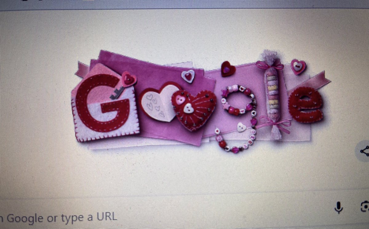 Interesting visual change on Google homepage today. Appears to be themed around Valentine’s Day. #GoogleDoodle
