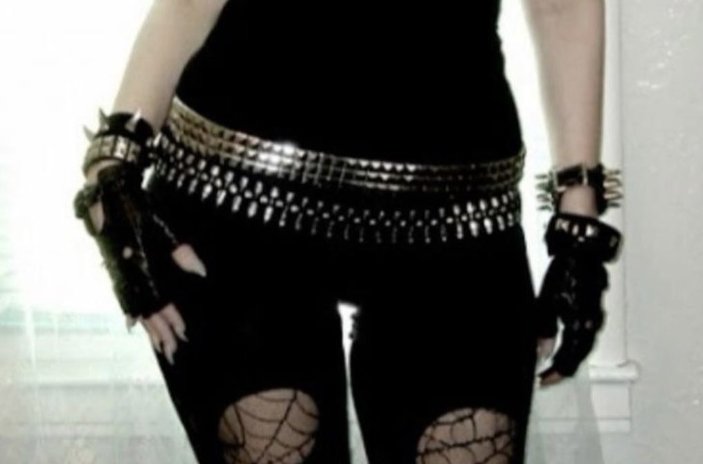 bab0oshk44's tweet image. 