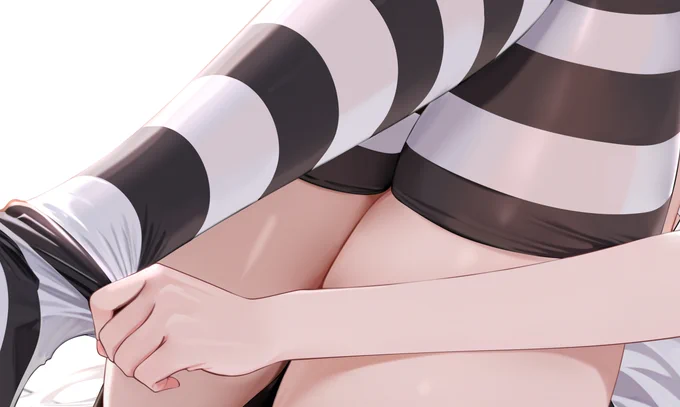 #ブルアカ やっぱりケイは白黒ボーダーのニーハイが似合うね,みんなにも気に入ってもらえたら嬉しいな,ハッピーバレンタイン! 気軽にコメント残してくれると嬉しいです