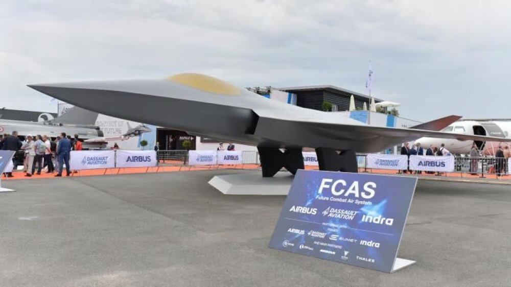 Little Think Tank tweet media