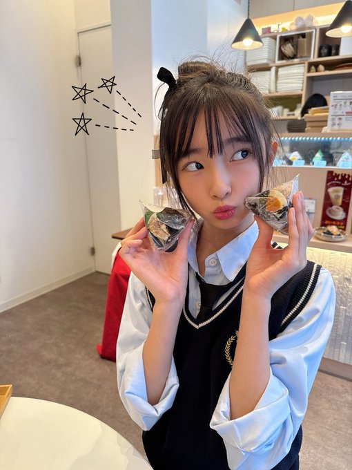 岩本ひまりのTwitter画像19