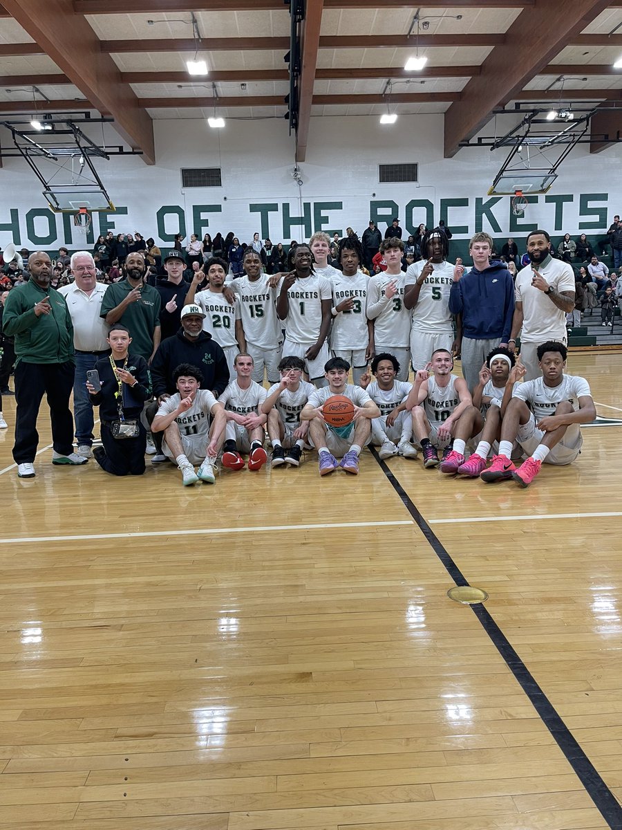 NEW HAVEN BASKETBALL tweet media