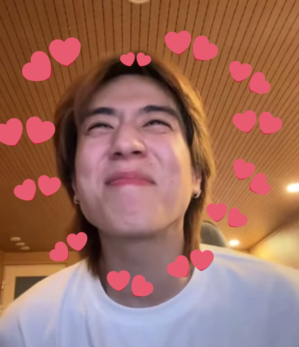 ความรักหน้าตาเป็นแบบนี่ไง
เจ้าความรักของฉ้าน #YUGYEOM 
#SweetValentineWithYugyeom