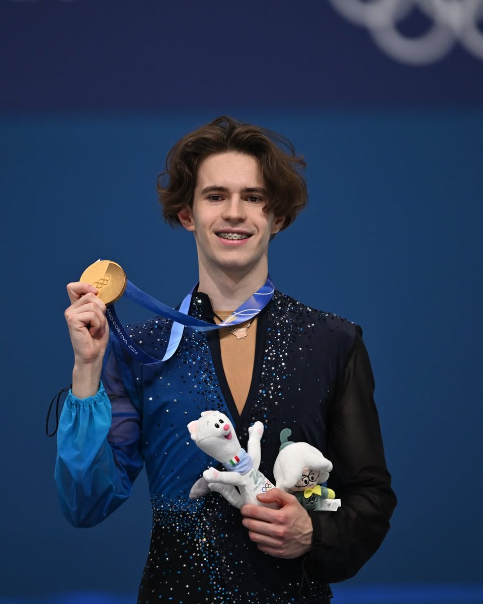 Dimash_EurasianDears tweet media