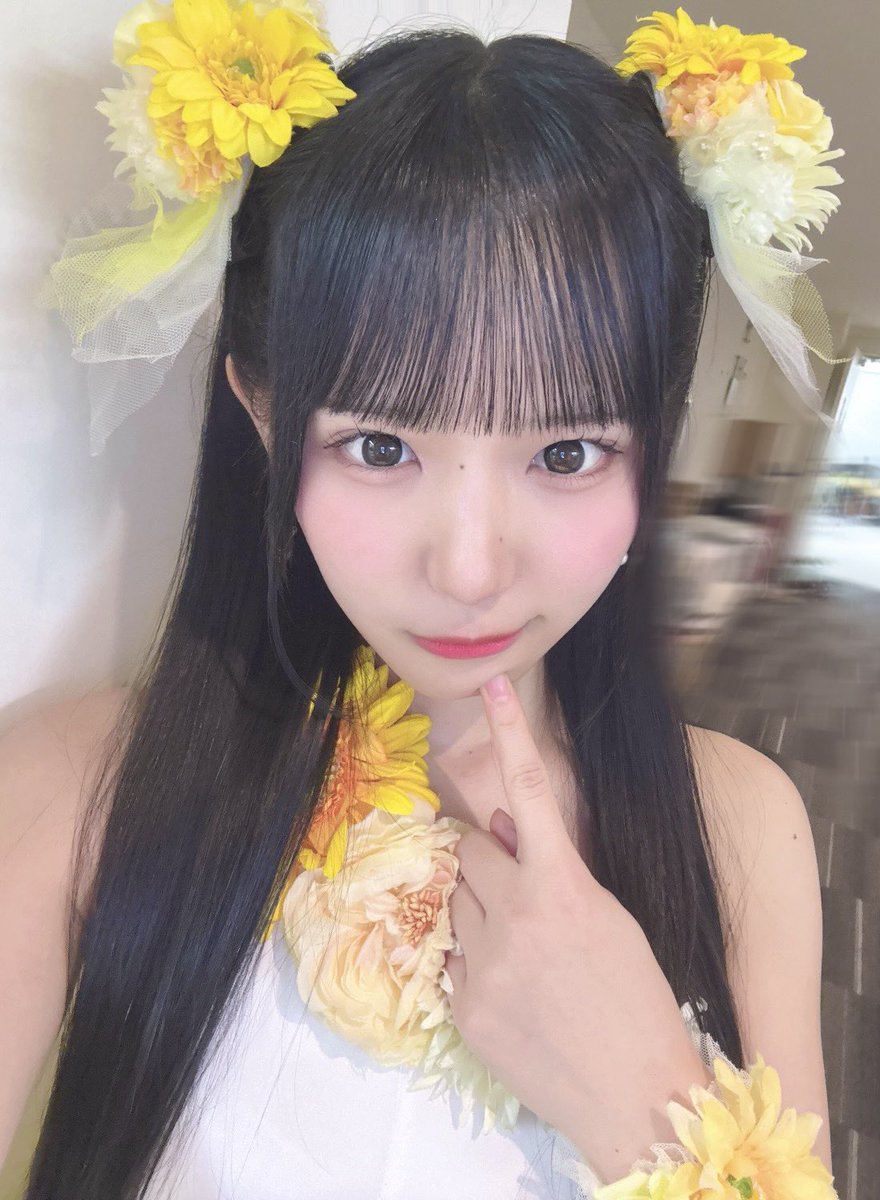チョコレートはもらえなくても、この笑顔さえあれば幸せ💕 #伊藤虹々美