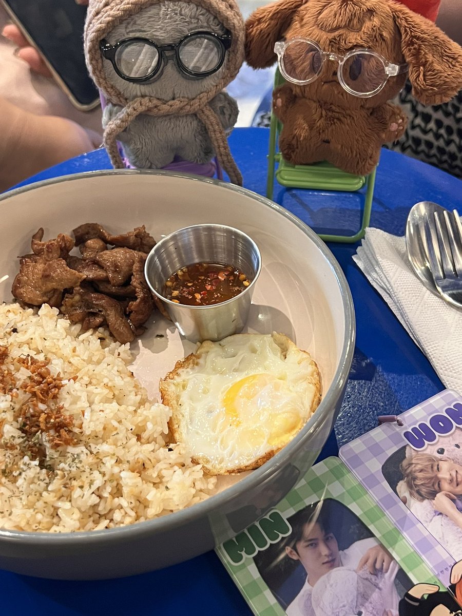 bloomnwoo's tweet image. minwon rivalry 😝💜💚

#MWeltingUnderYourHeat