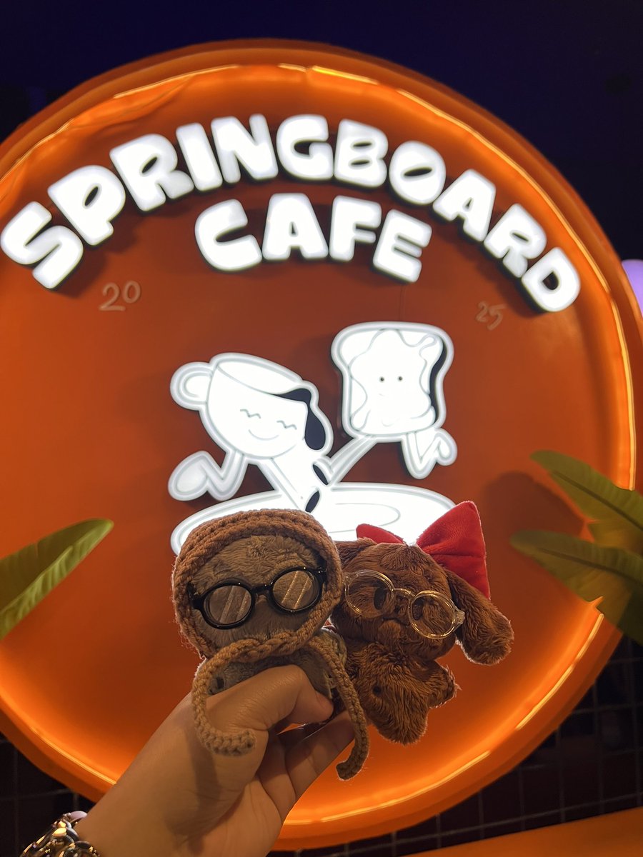 bloomnwoo's tweet image. minwon rivalry 😝💜💚

#MWeltingUnderYourHeat