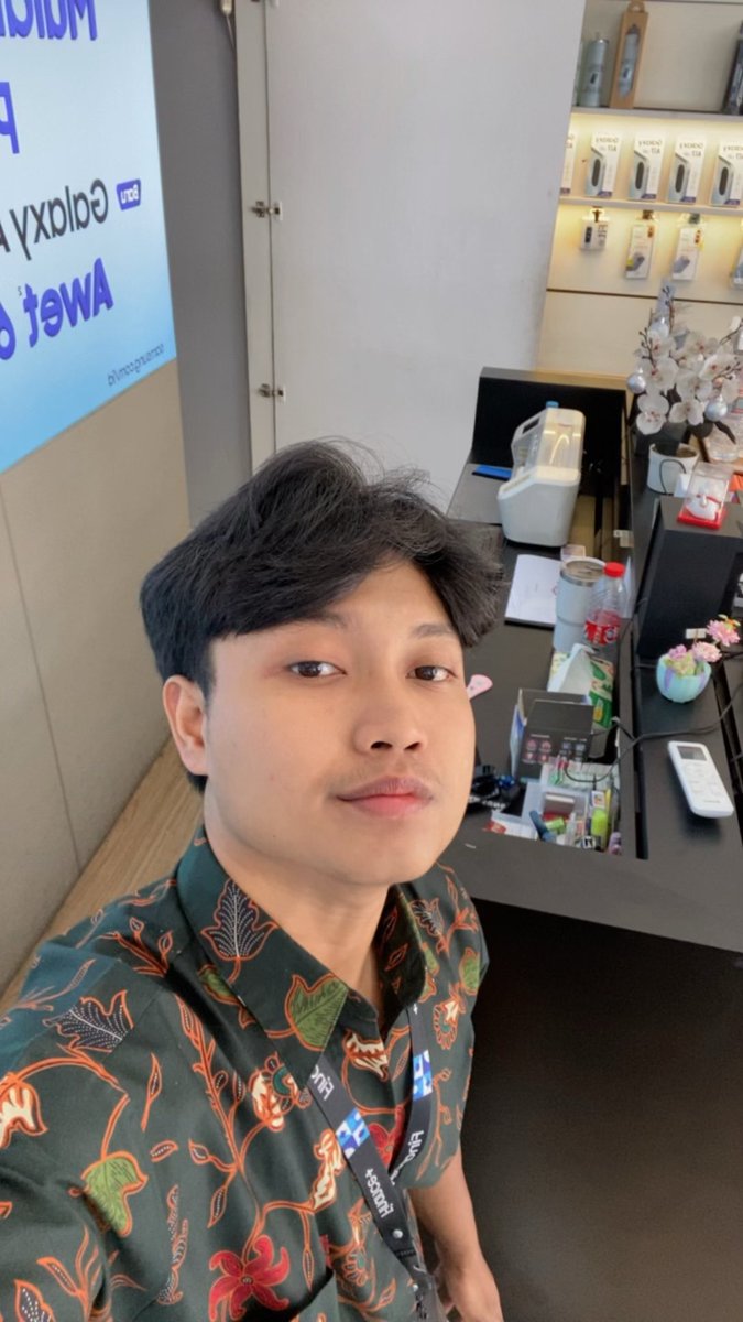 applepalll tweet media