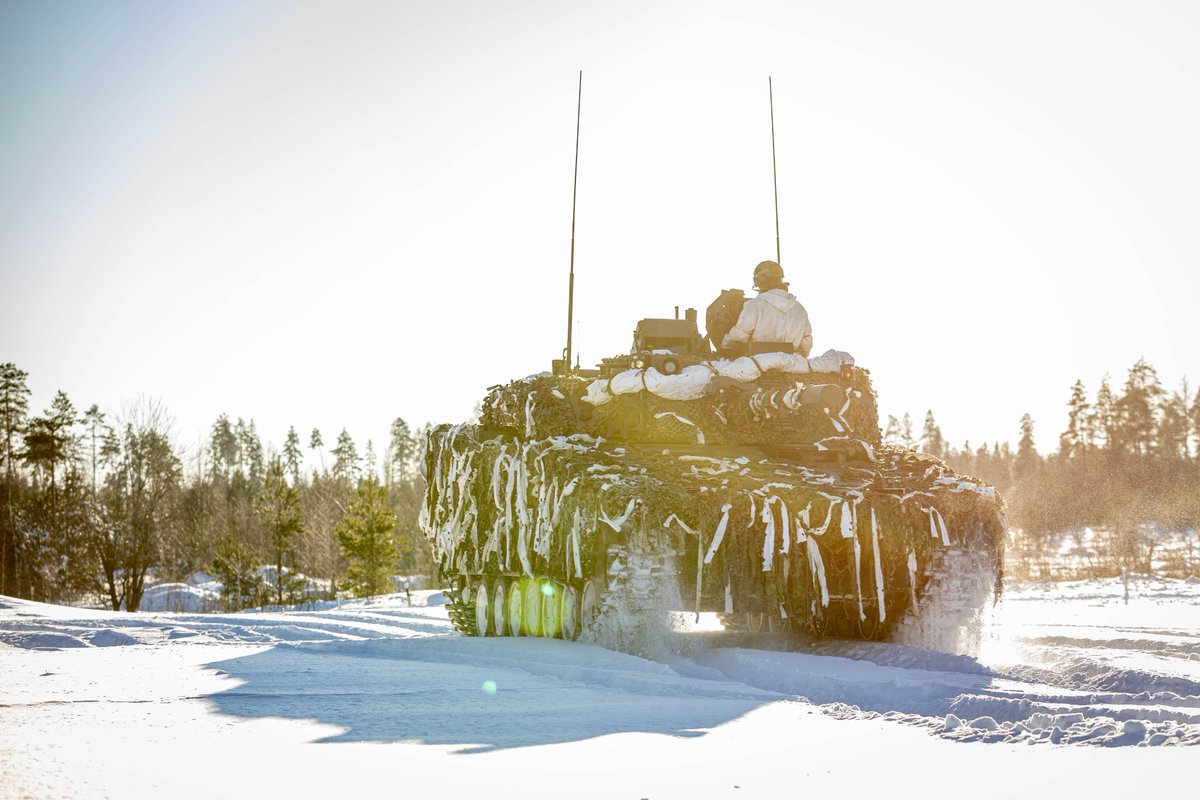 MoD_Estonia's tweet photo. 🇪🇪 Moreover, NATO’s deterrence posture is clear and credible, reinforced by Allied presence in Estonia – including forces from three nuclear-capable Allies.

Estonia’s resolve to defend and win with our Allies should not be misjudged. #WeAreNATO https://t.co/J1D7L7sj54