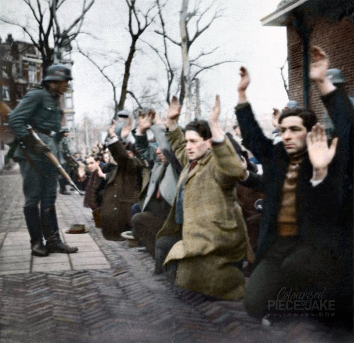 StephenUzzell2's tweet photo. Amsterdam, February 1941.
Raid on a group of Jewish men in the Dutch capital, which gave rise to the February Strike in 1941. #Resist https://t.co/hVt3Le0NOK