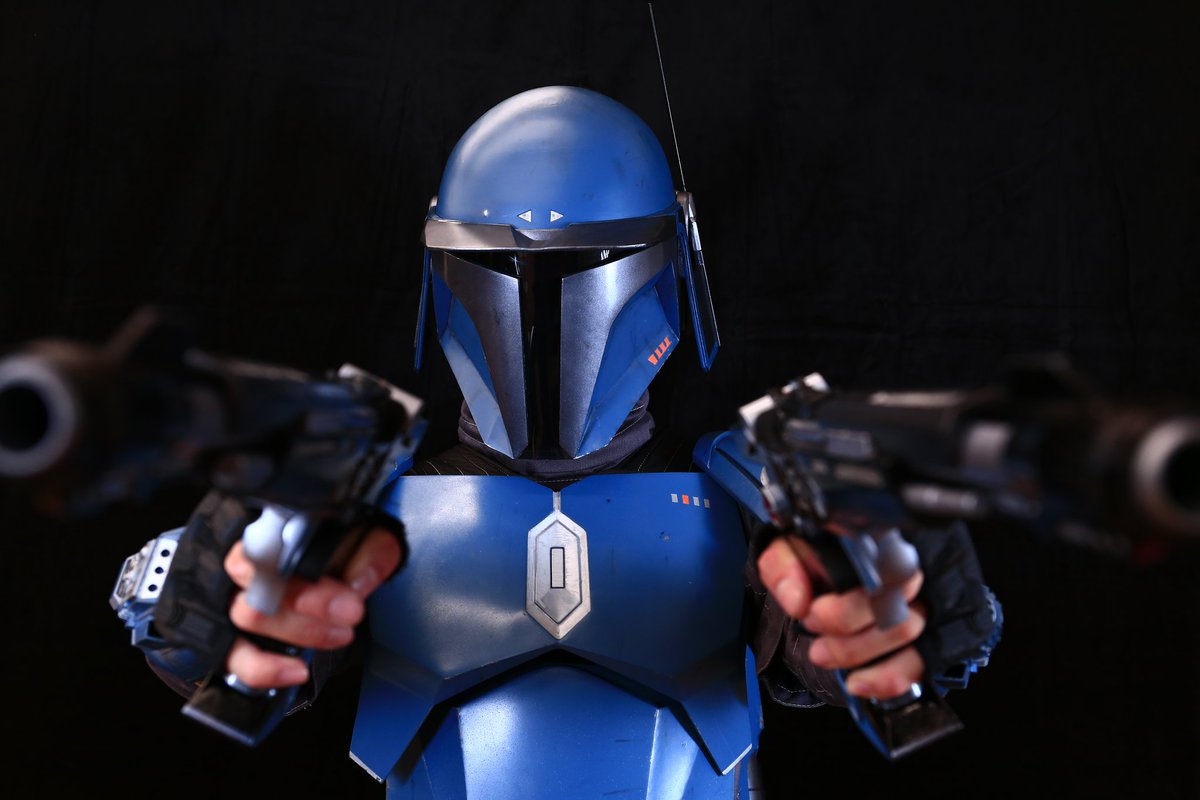 #みんなで銃を構えよう