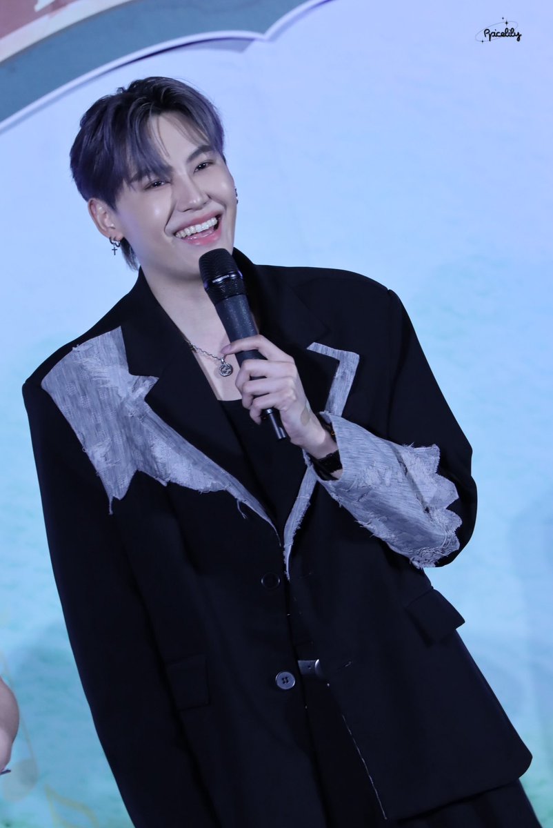 Lovely smile😆 #MelodyOfSecretsFinalEP | #bb0un