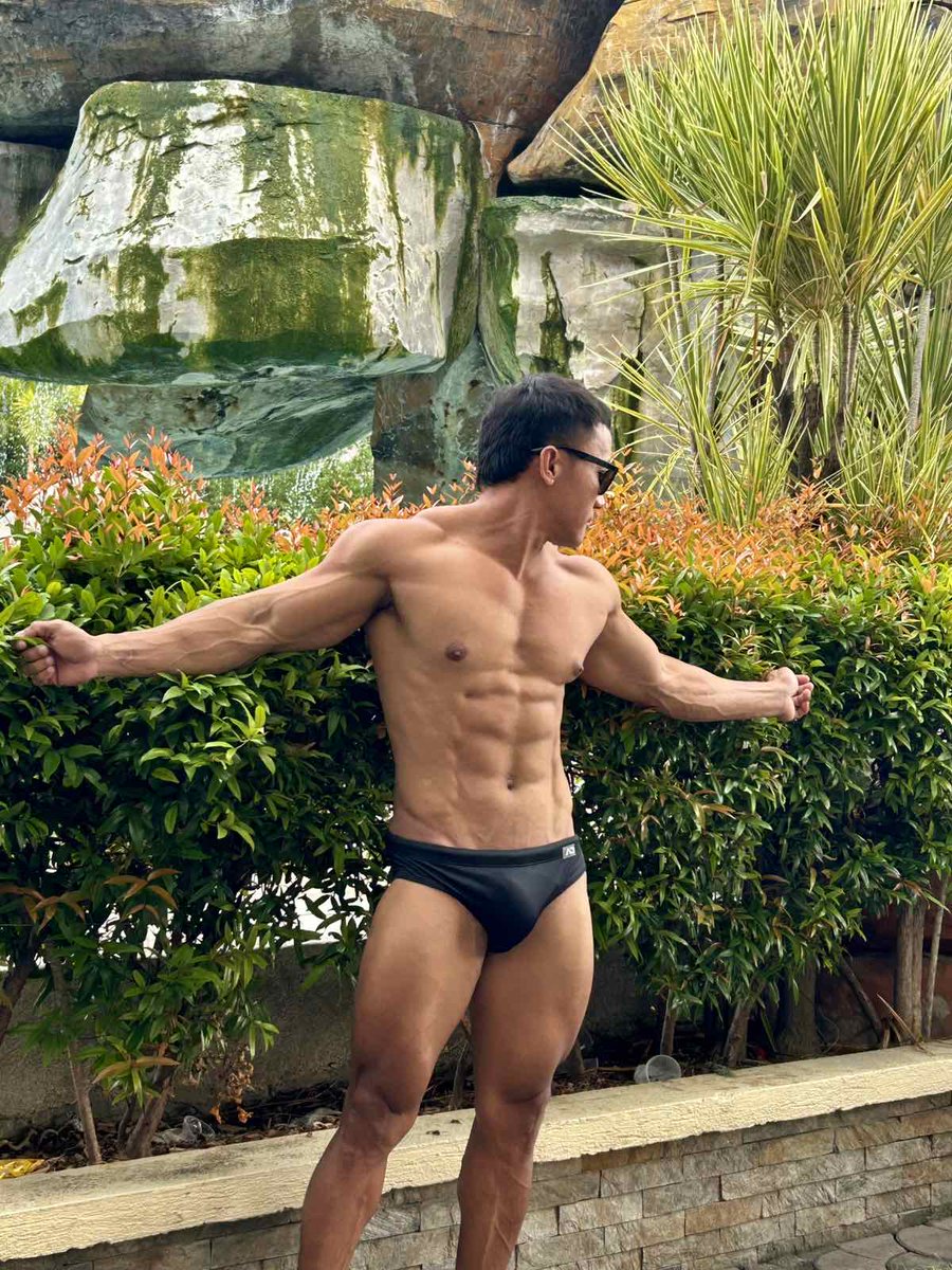Wanna taste my 🍆💦