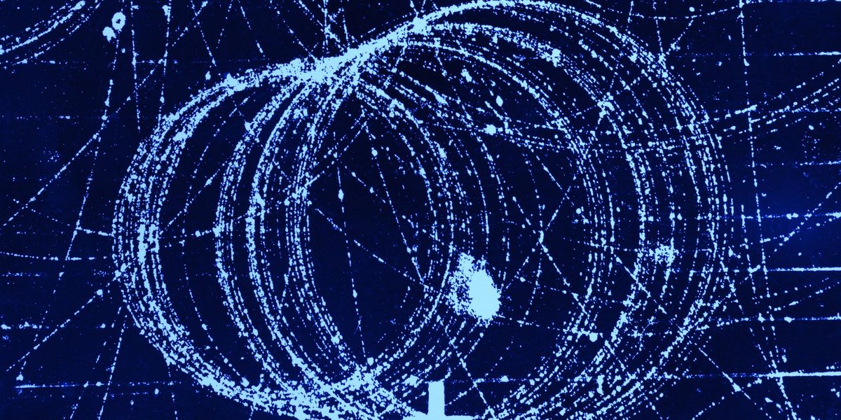 🔺 AI Hunts for the Next Big Thing in Physics 

💬 There's a crisis in particle physics. Researchers hope AI can help.

ow.ly/cMBy50YeXhN