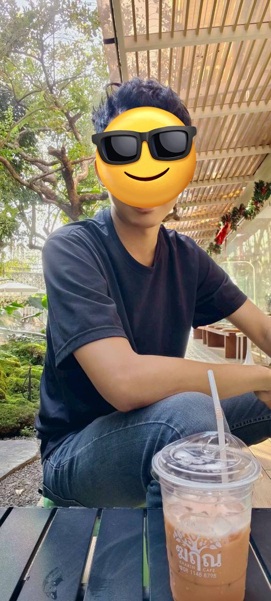 ไก่ทอด tweet media