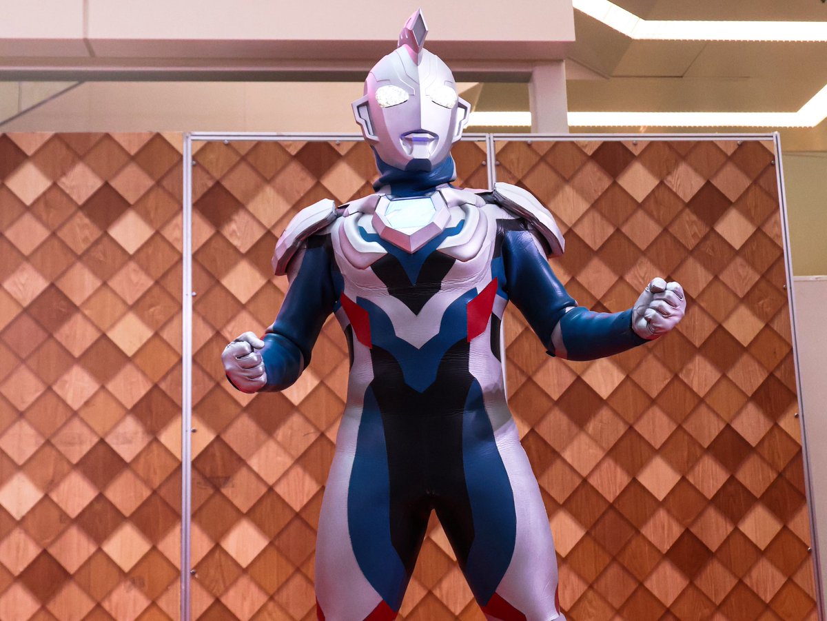 今日はアリオ札幌でオメガゼットショー！
オメガとゼットとのやりとりが笑えたのと、ゼットの成長が感じられるショーでした！
関係者の皆様、素敵なショーをありがとうございました！また是非よろしくお願いします🥺！

#アリオ札幌
#ウルトラマンオメガ
#ウルトラマンゼット
#ボイジャー