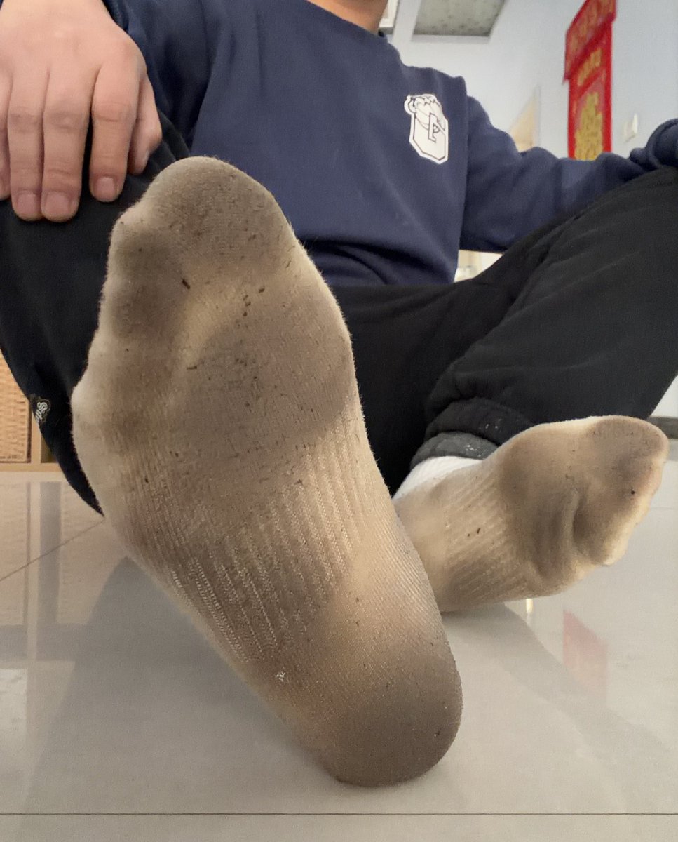 重脏熊臭黑袜小五叔S tweet media