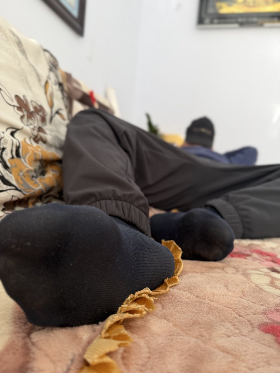 重脏熊臭黑袜小五叔S tweet media