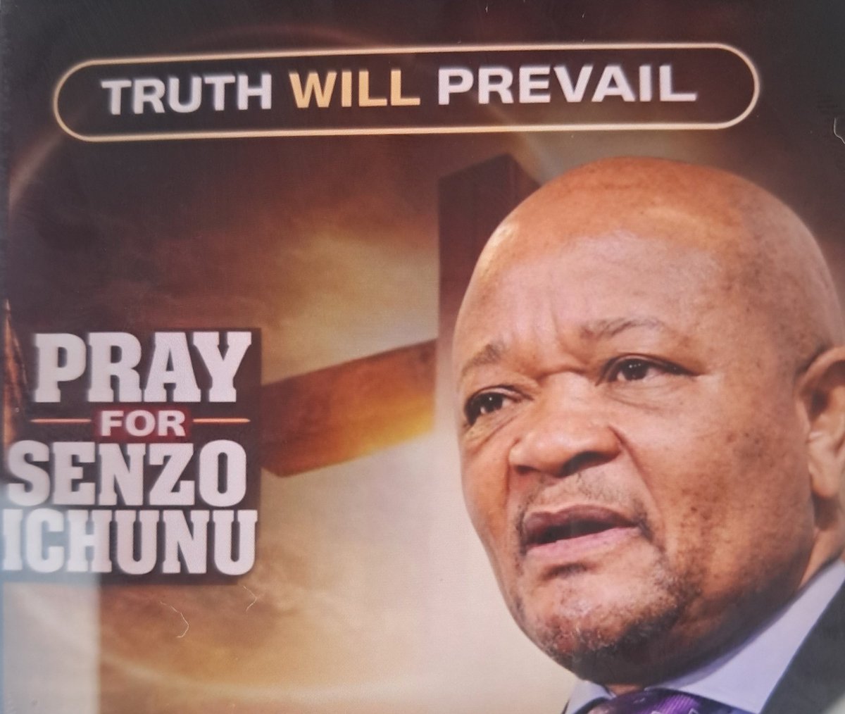 SenamileKh's tweet photo. All roads lead to the Senzo Mchunu’s prayer eMbombela. Lathi iChunu asohlupha singamakholwa. https://t.co/qnnLXjkDXT