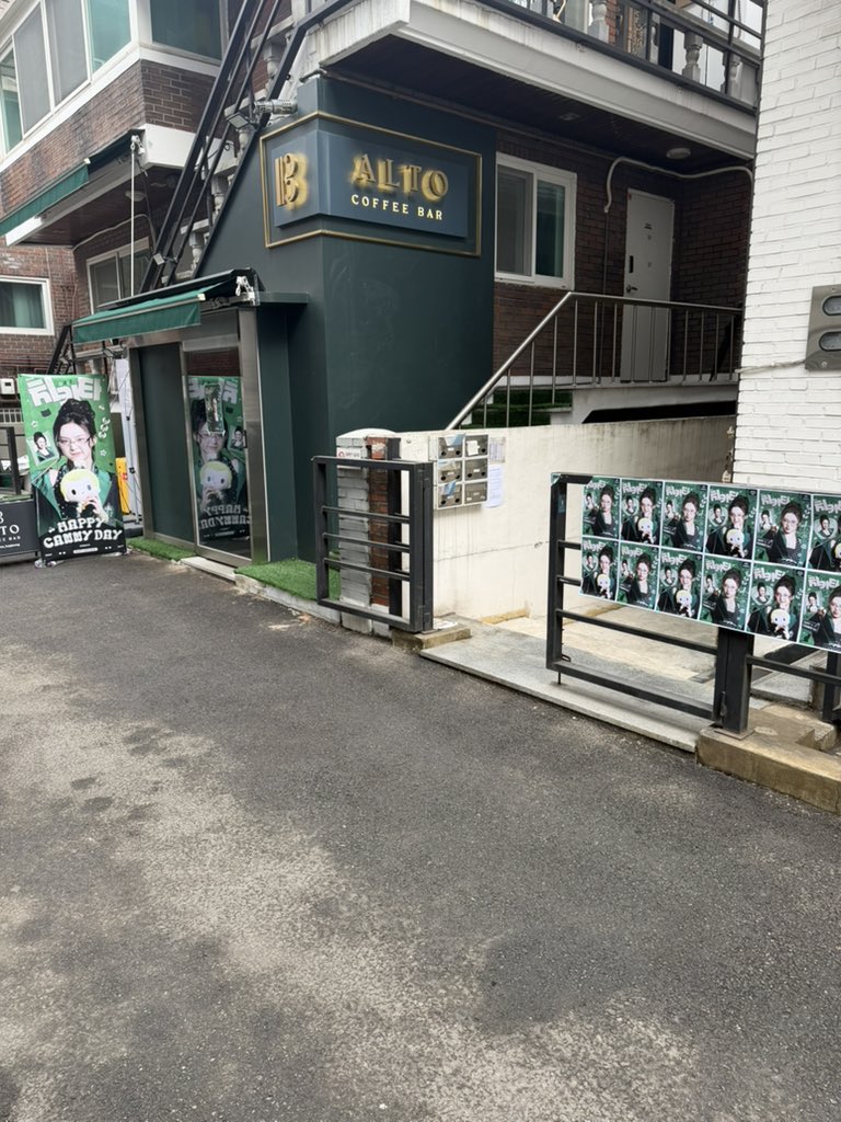 MINILI_7 tweet media