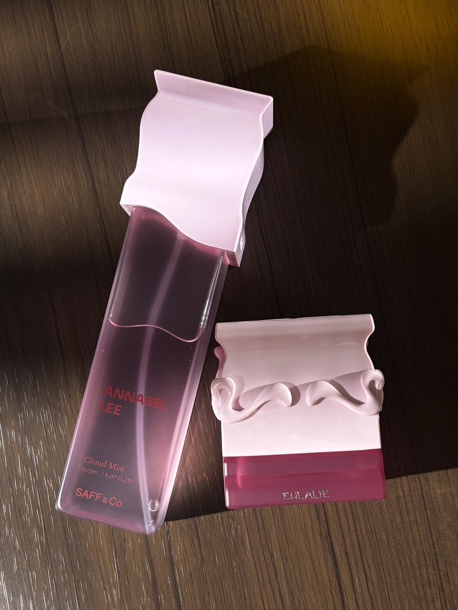 BULAN!🌙 tweet media