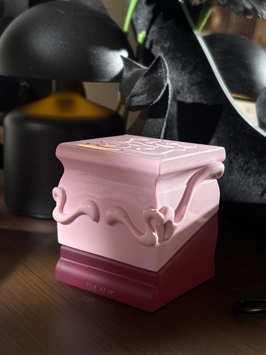 BULAN!🌙 tweet media