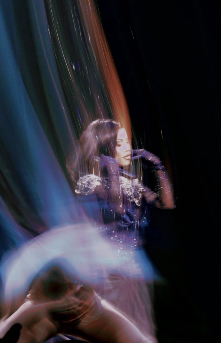 cardibureau's tweet photo. Magic in Vegas 💎💎

#LittleMissDrama #cardiBtour #LittlemissDramatour https://t.co/b4extXR1qu