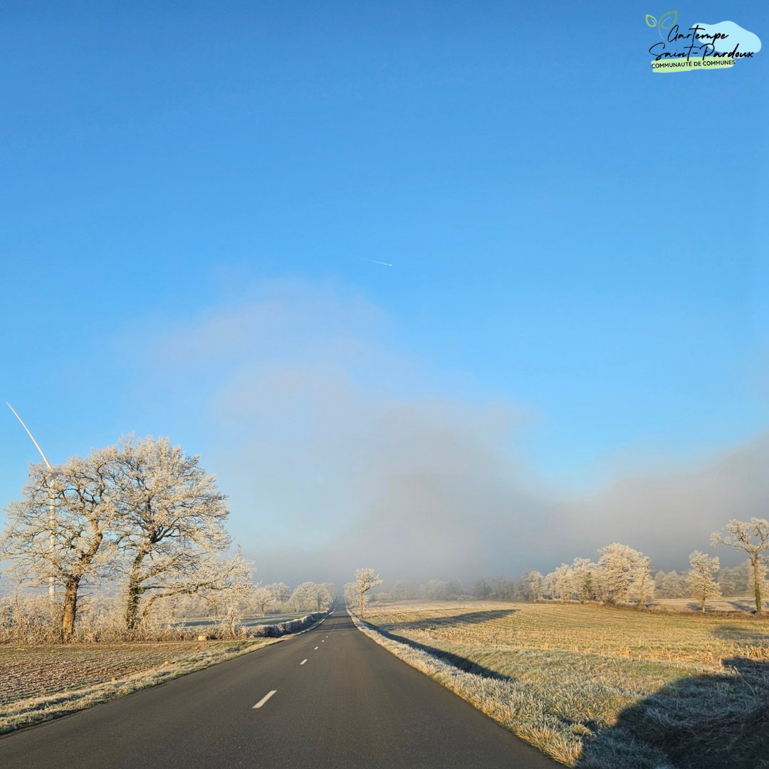 ccgsp's tweet photo. ⛅️❄ Visitez notre beau territoire Gartempe Saint-Pardoux 😁
#hiver #gel #brouillard

👉 Toutes nos infos sur le site https://t.co/g09Onki809 et l'#application mobile 𝐂𝐂 𝐆𝐒𝐏, disponible sur Google Play et App Store ! 😁 https://t.co/CMY0lqUKHJ