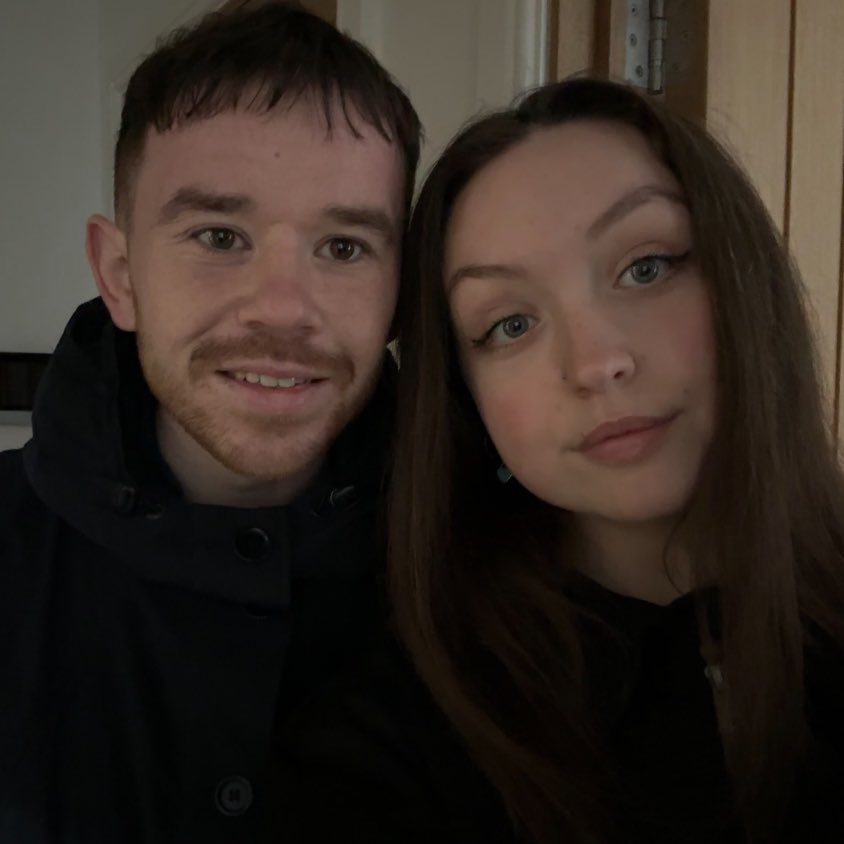 Zoe tweet media