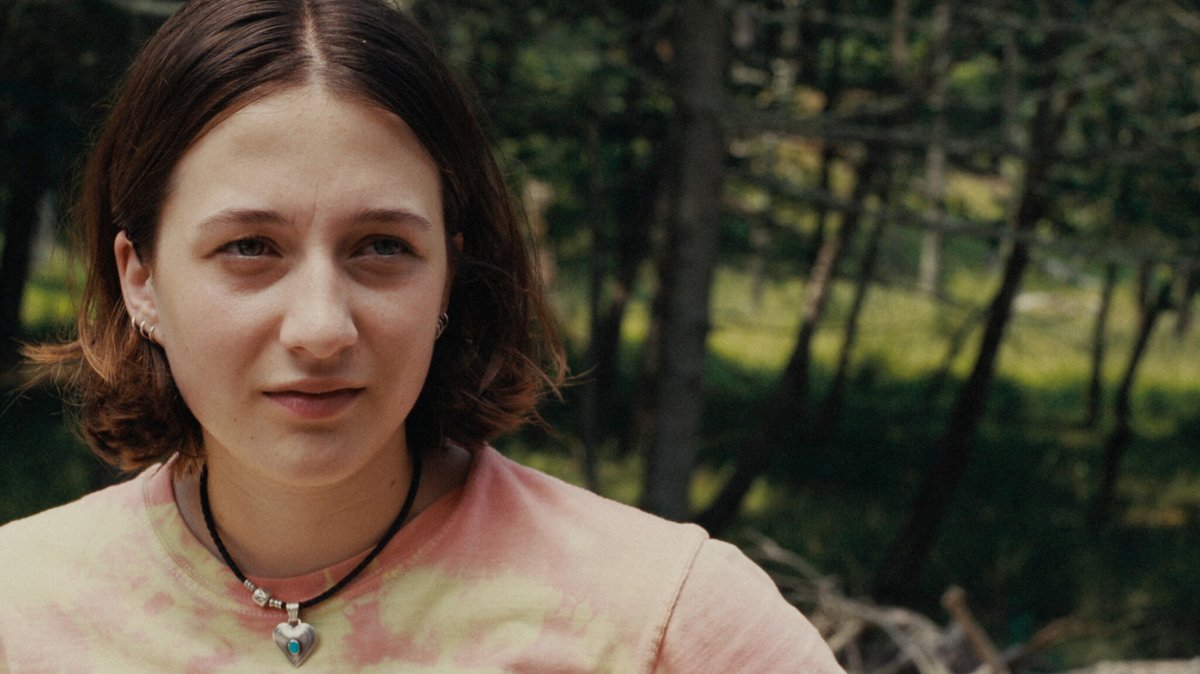 映画『グッドワン』公開中🏕️ tweet media