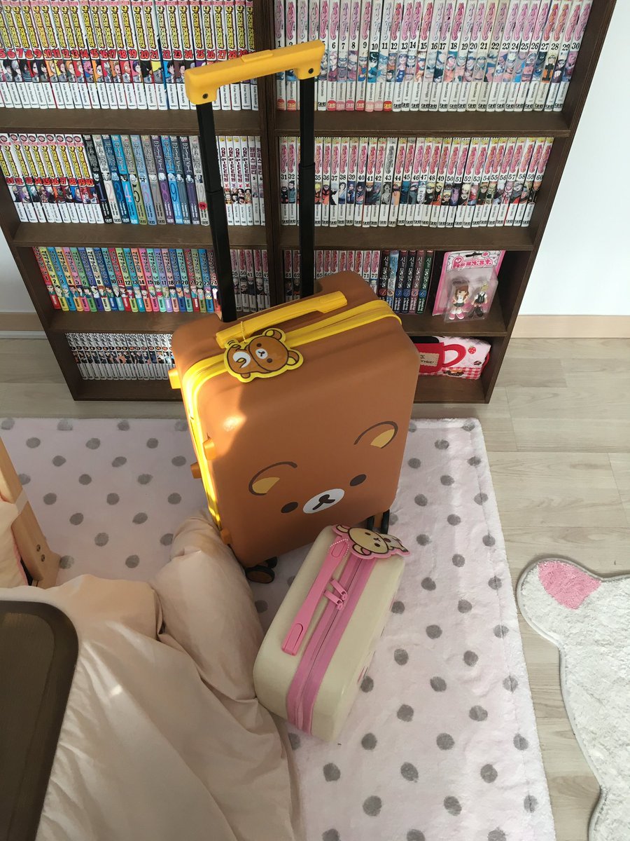 열분 이거 꼬옥 코리락 레디백 업은 리락캐리어세트루 사주세요
너무귀여워서 당장 비행기표 끊엇어요 ✈️

#rt 추첨 한 분 께 레디백(디자인선택가능)을 드립니다 . . ♡

#제품제공 #협찬