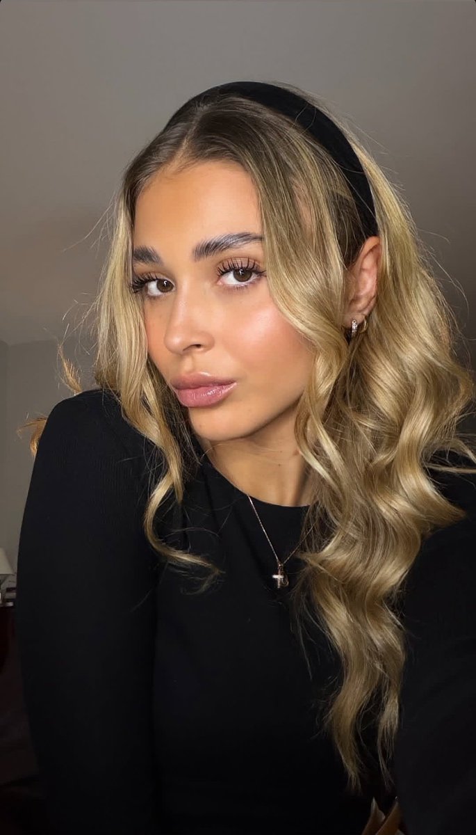 Happy Valentine's 💐 Day

Frohen Valentinstag!