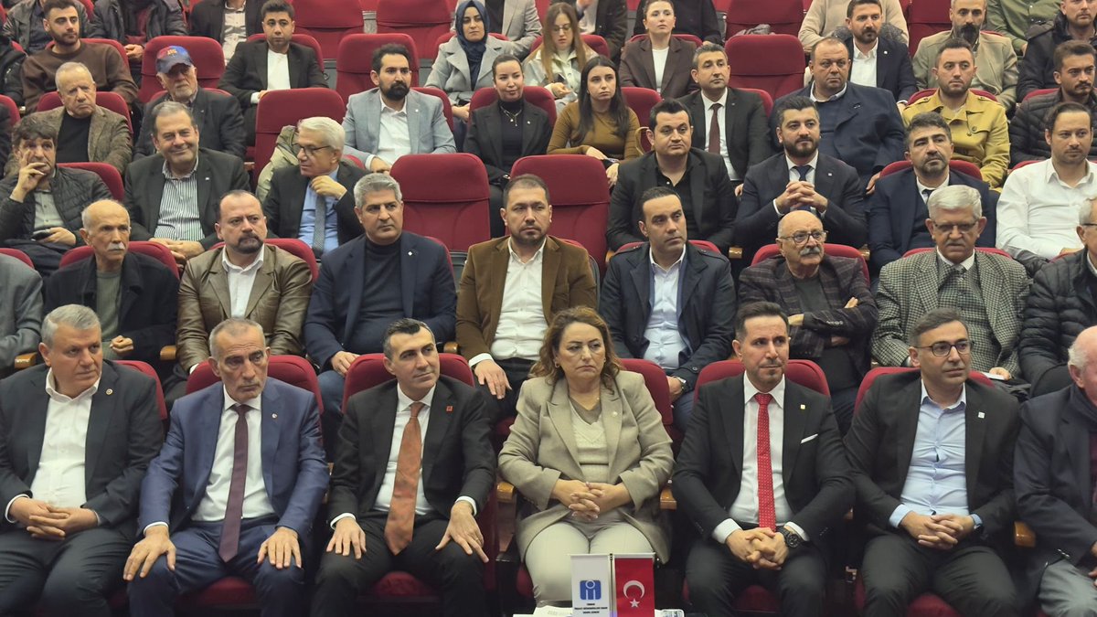 TMMOB İnşaat Mühendisleri Odası Adana Şubemizin 26. Olağan Genel Kuruluna katılım sağladım. Oda Başkanımız <a href="/hidircak/">Hıdır Çak</a> ve Yönetim Kuruluna emekleri için teşekkür eder başarılarının devamını dilerim. Dirençli Toplum ve Kentleşme için odalarımızın çalışmalarına desteklenmelidir.