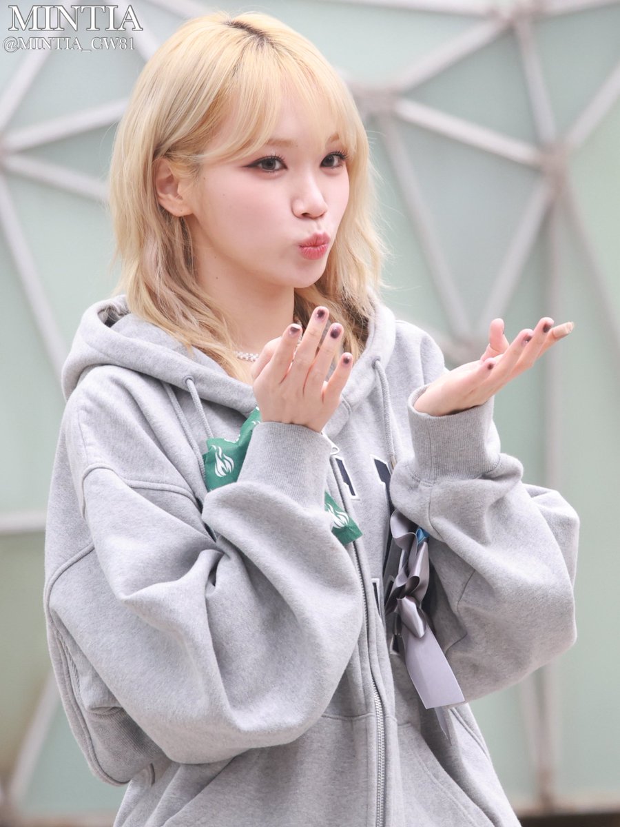 Chaewon pics (@chaechaepiics) on Twitter photo 