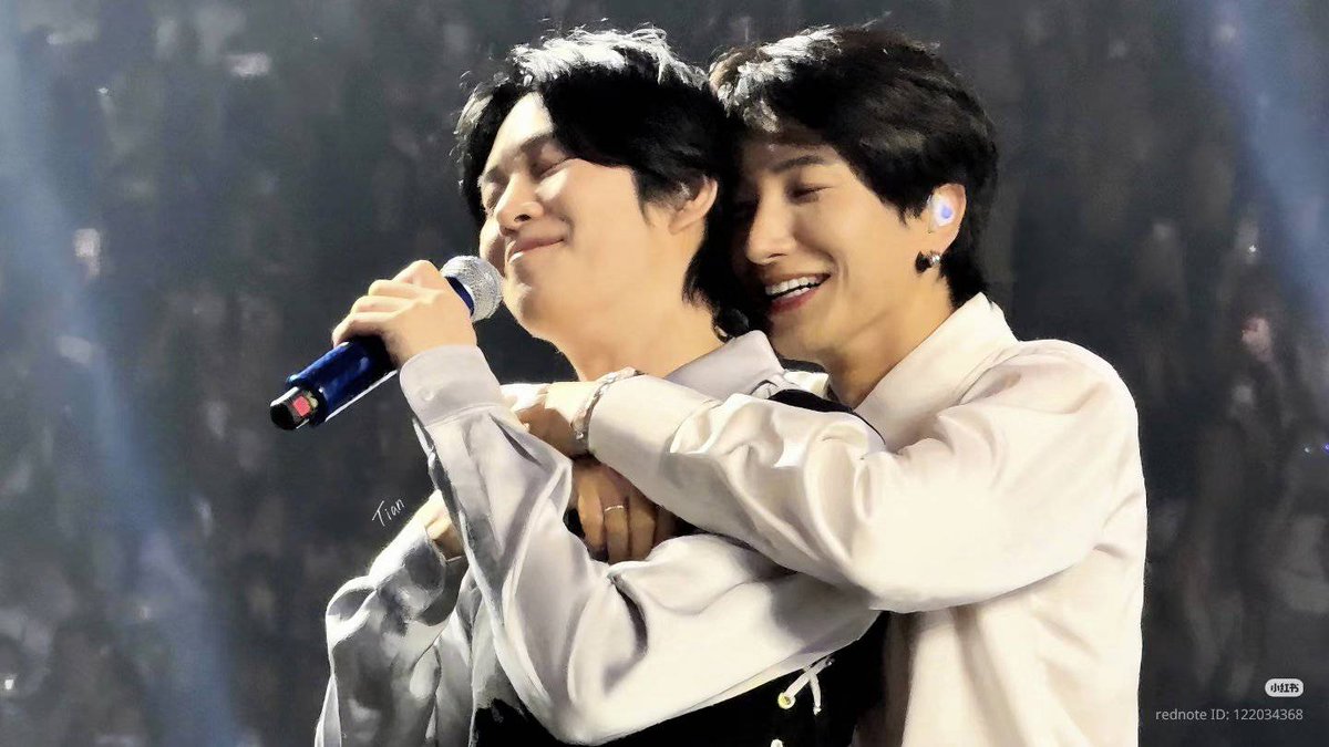 Teukchuldevil🐤🍒 | 83z - 온새미로 (ONSAEMIRO) ♡ tweet media