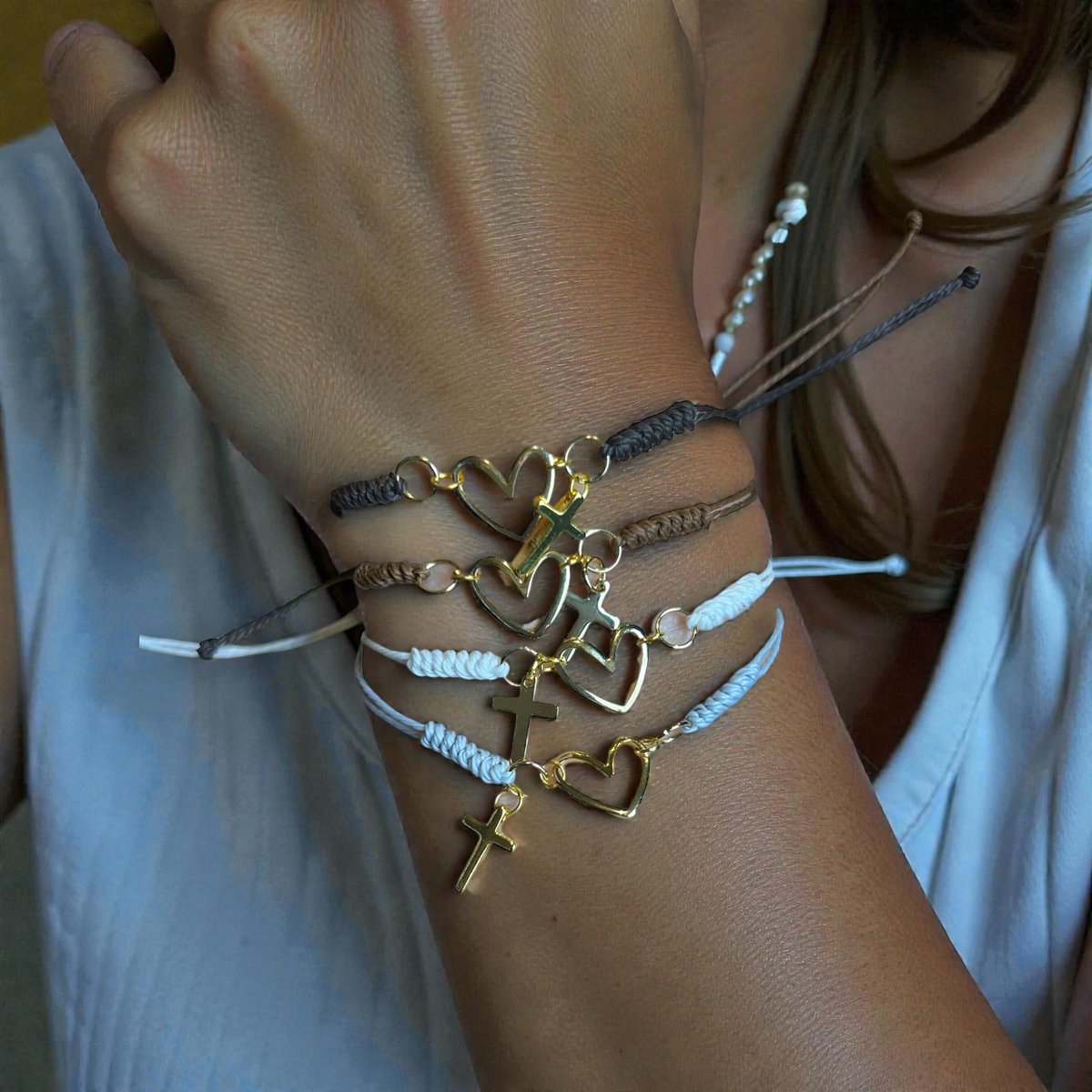 ZenCatPottery's tweet photo. Minimalist heart and cross macramรฉ bracelet
https://t.co/uNJbLgglkW
#EasterJewelry #ReligiousJewelry #ChristianJewelry #EasterGift #ConfirmationGift https://t.co/uv63l0FtFC