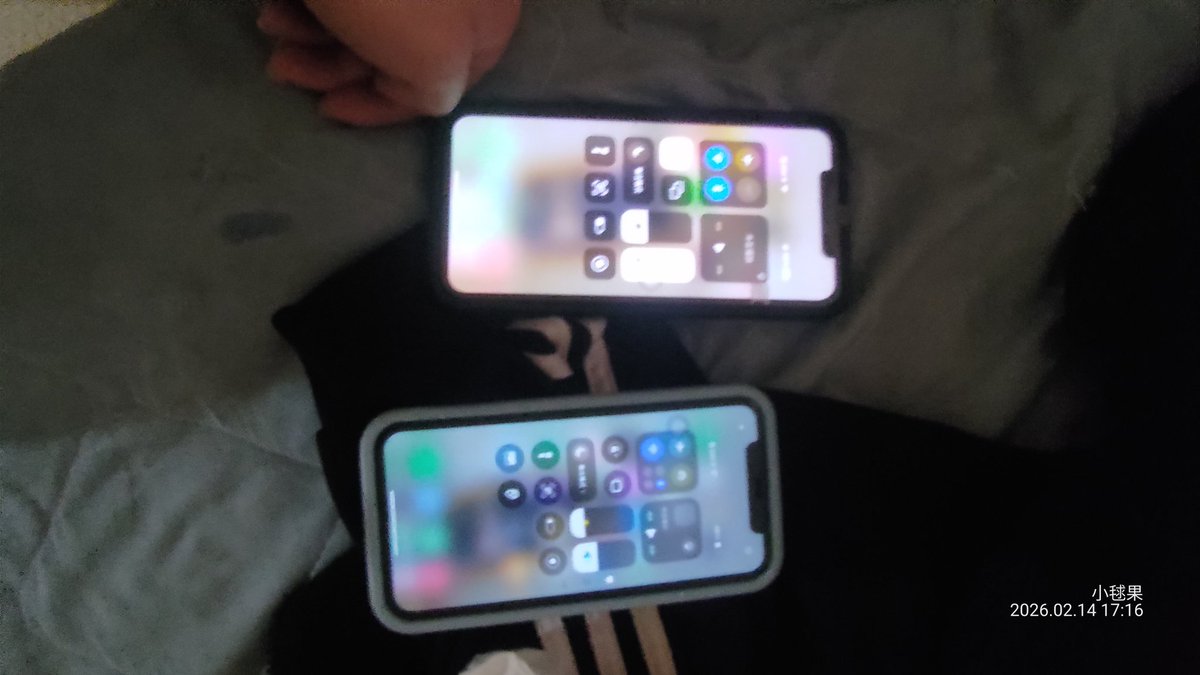 三隻手機再次回歸