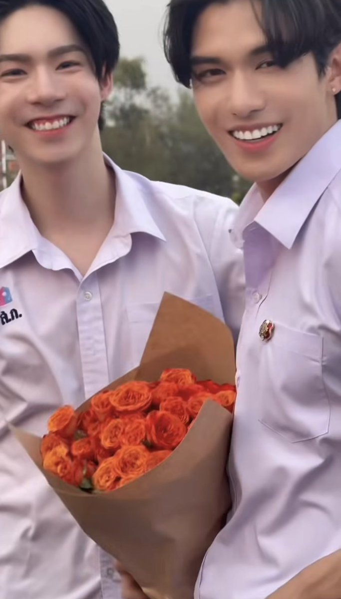 หวานละมุนละไม หวานใจกันและกัน 
เป็นวาเลนไทน์ที่น่ารักมากกกกก
🥕🧡🖤🥕🧡🖤🥕🧡🖤

#NETJJLOVESTORY
#jj_rcp #netsiraphop #NETJJ #เน็ตเจเจ