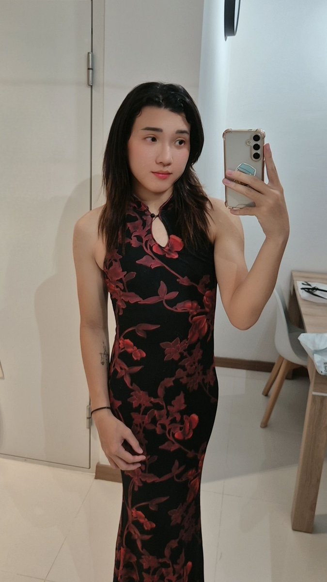 Skylar Pow tweet media