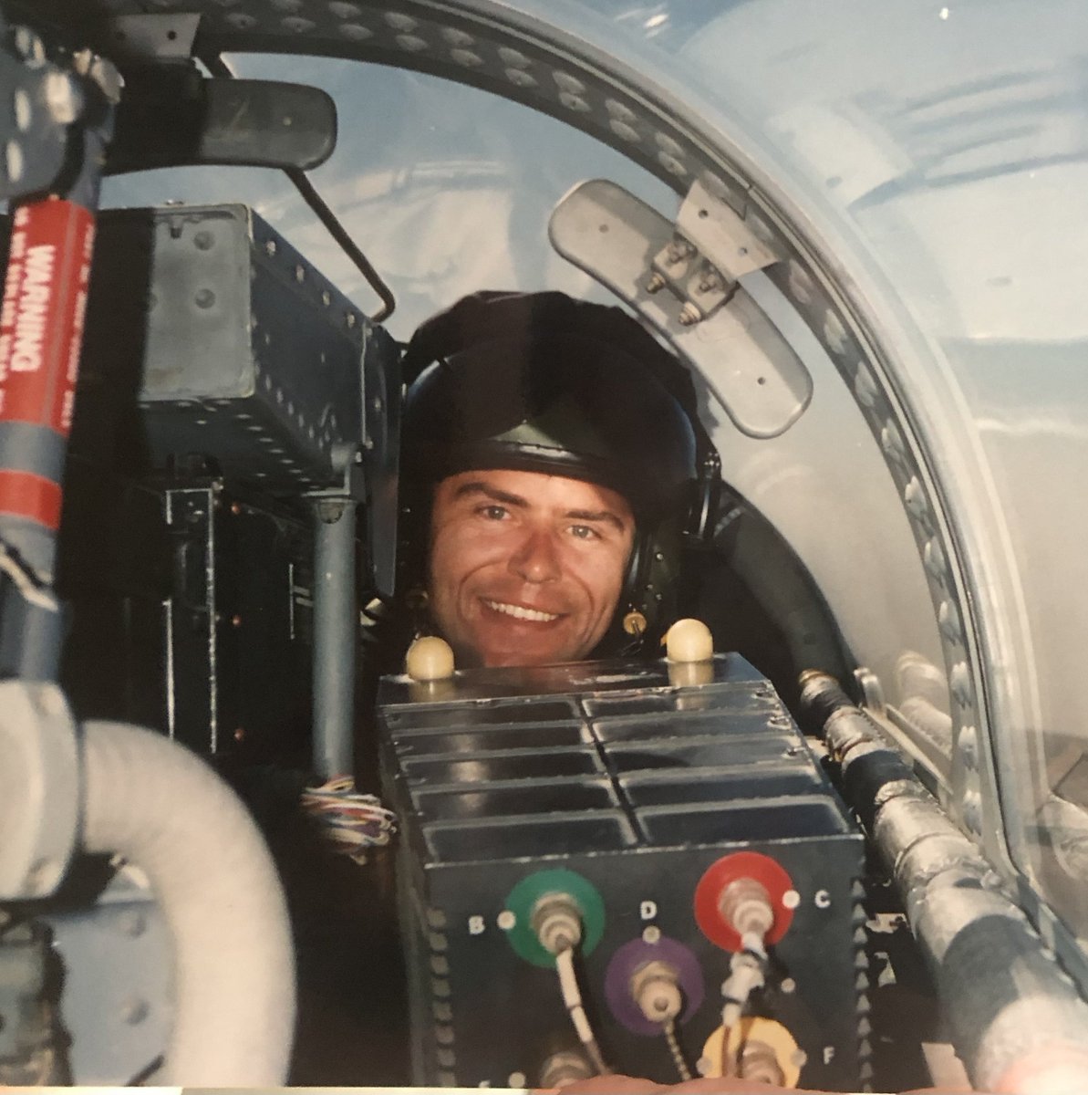 John Nichol ✈ tweet media