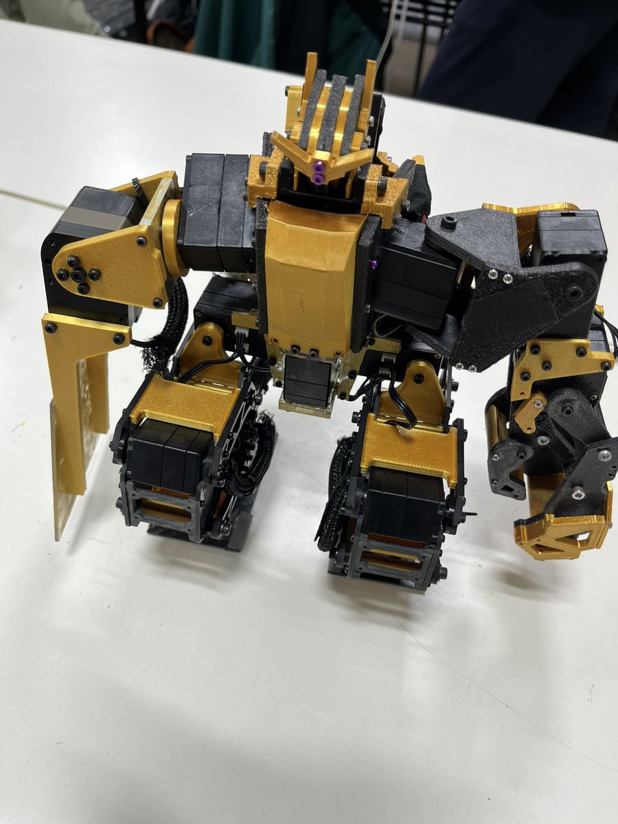 probalescudo's tweet photo. 本日の課題
・遅すぎる https://t.co/vc0gYtONKn