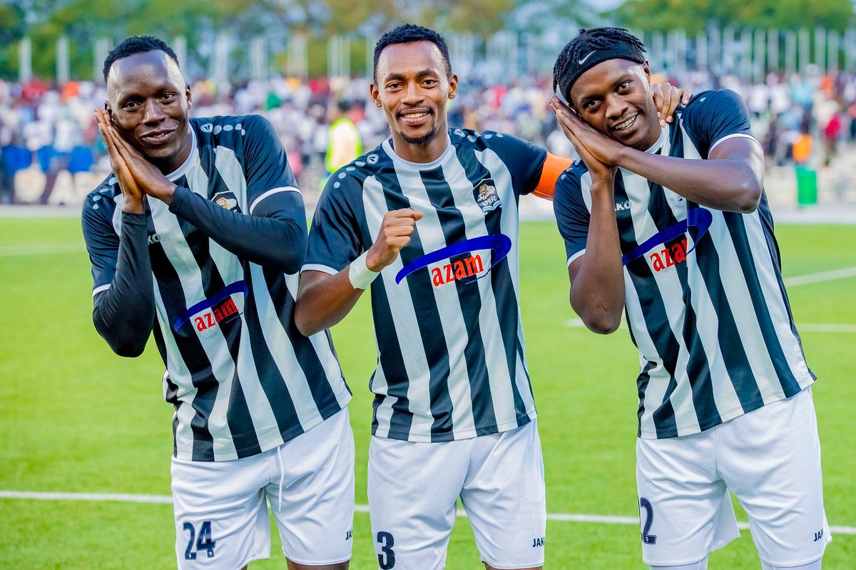 #Peace Cup

Rayon Sports itomboye City Boys, APR FC na Kiyovu Sports

Uko tombola ya ⅛ igenze:

✔️Musanze x Gasogi United
✔️Kiyovu Sports x  APR FC
✔️Bugesera  FC x Amagaju FC
✔️Etincelles x Mukura VS&amp;L
✔️Muhazi United x  Gorilla FC
✔️Marine FC x AS Kigali
✔️Gicumbi FC x Police