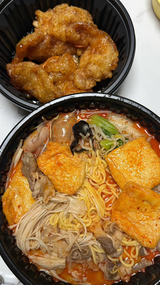 얌이의 식사 tweet media